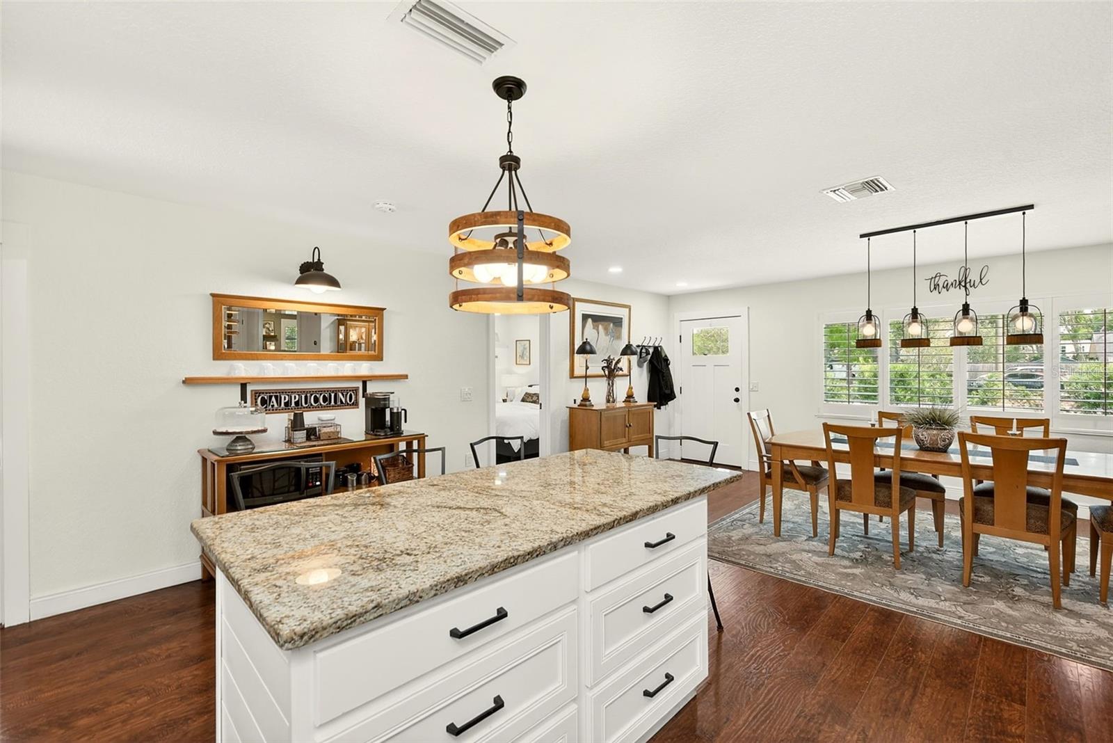 175 RIVIERE RD, PALM HARBOR, FL, 34683