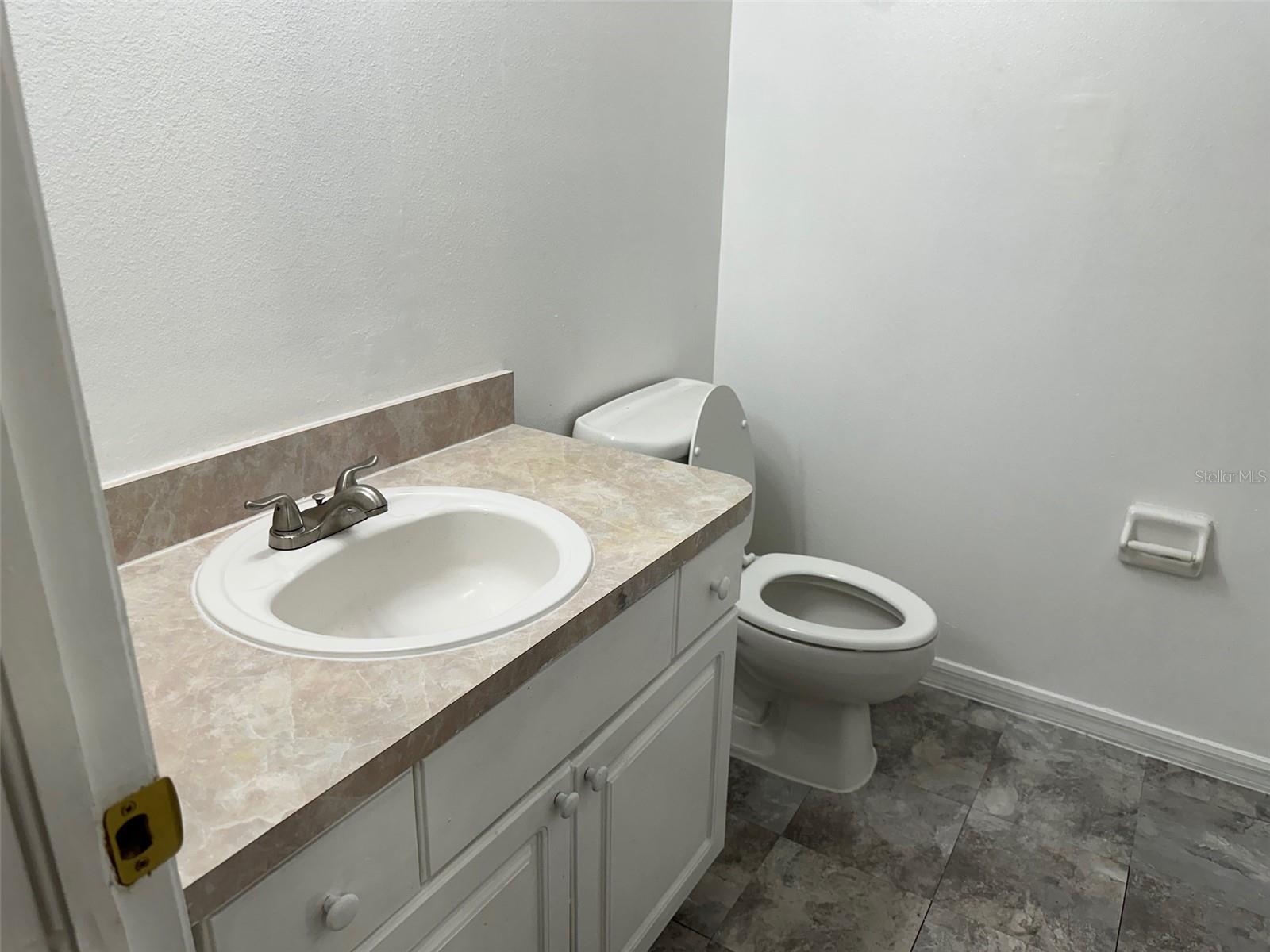 8502 N 17TH ST, TAMPA, FL, 33604