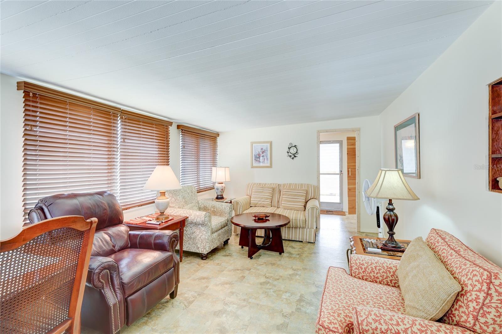 604 49TH AVENUE DR W, BRADENTON, FL, 34207