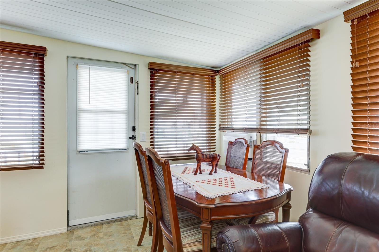 604 49TH AVENUE DR W, BRADENTON, FL, 34207