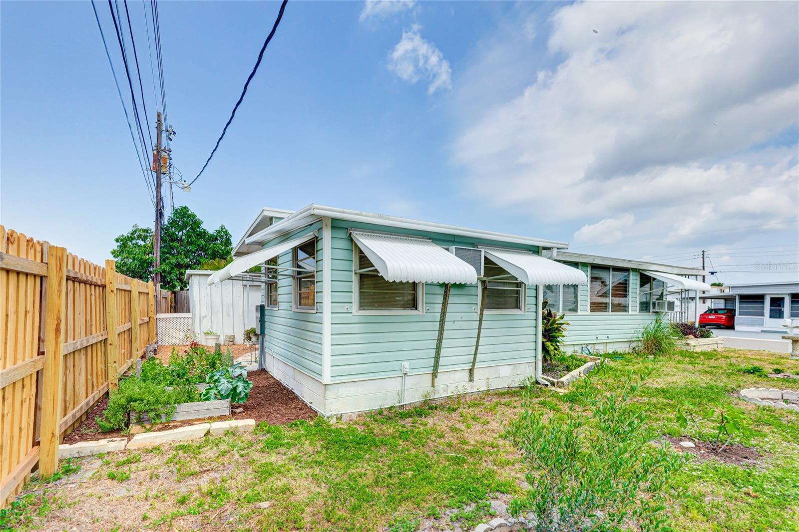604 49TH AVENUE DR W, BRADENTON, FL, 34207