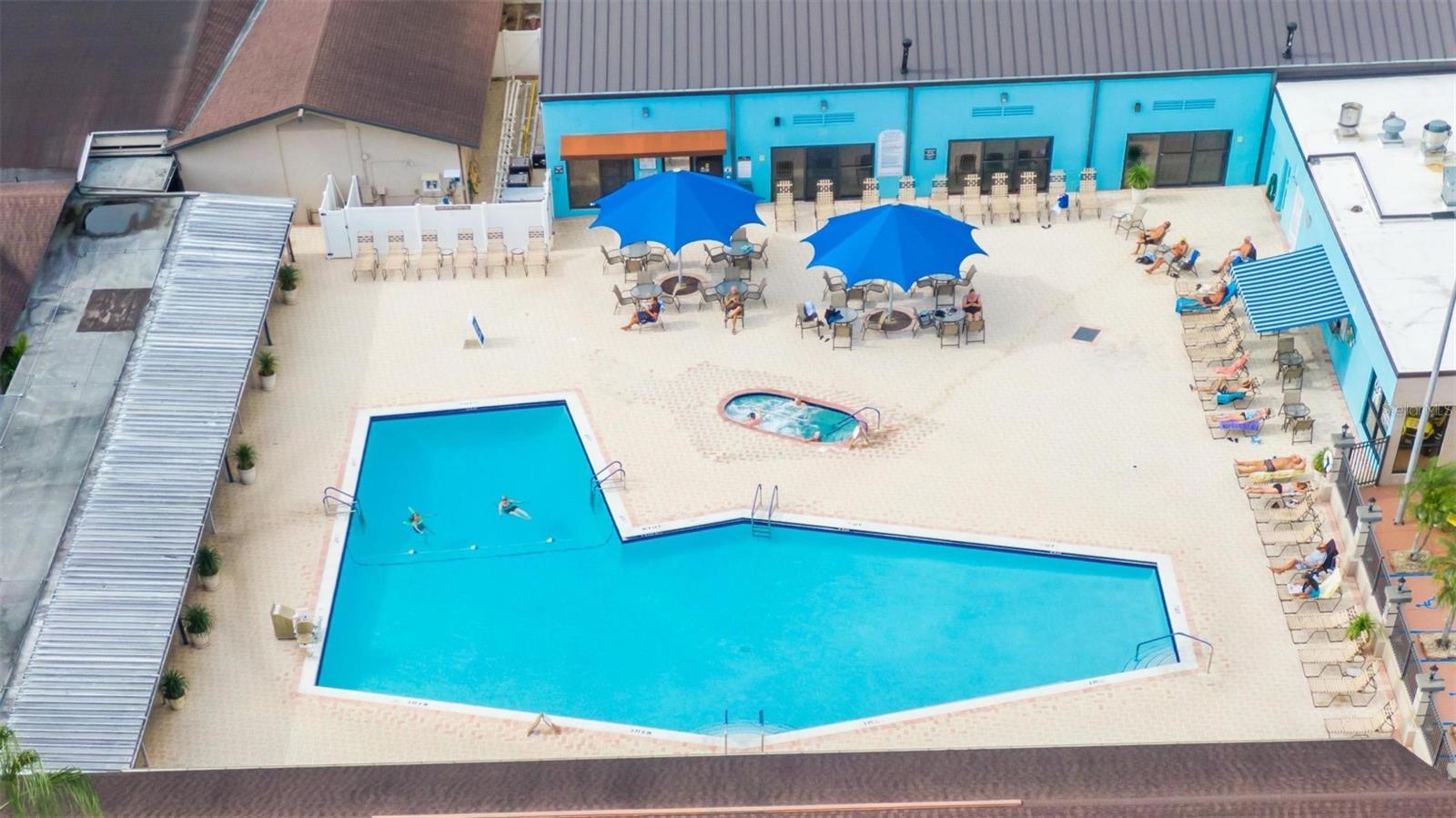 1364 EMERALD DUNES DR, SUN CITY CENTER, FL, 33573