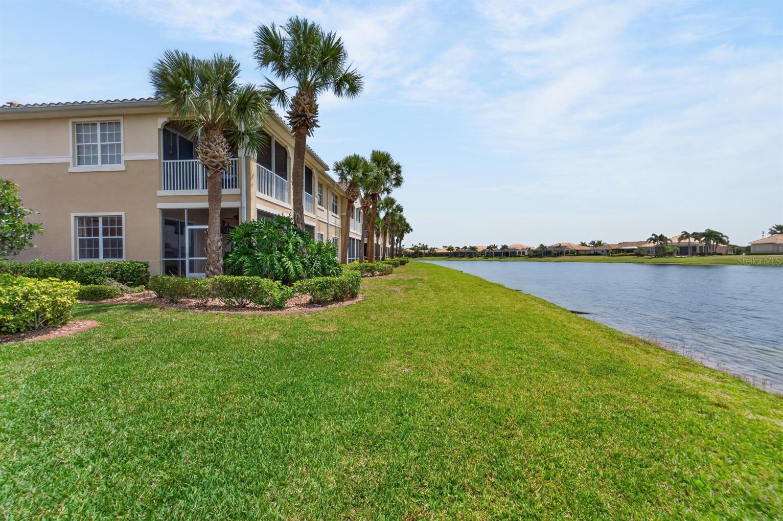 1364 EMERALD DUNES DR, SUN CITY CENTER, FL, 33573