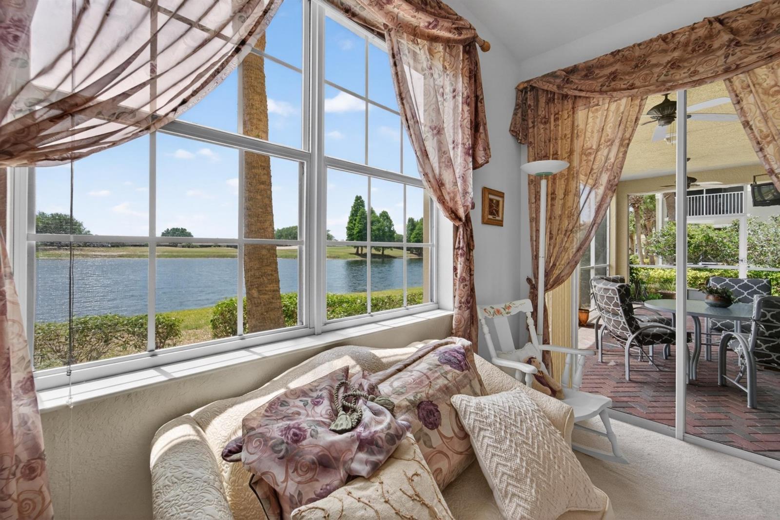 1364 EMERALD DUNES DR, SUN CITY CENTER, FL, 33573