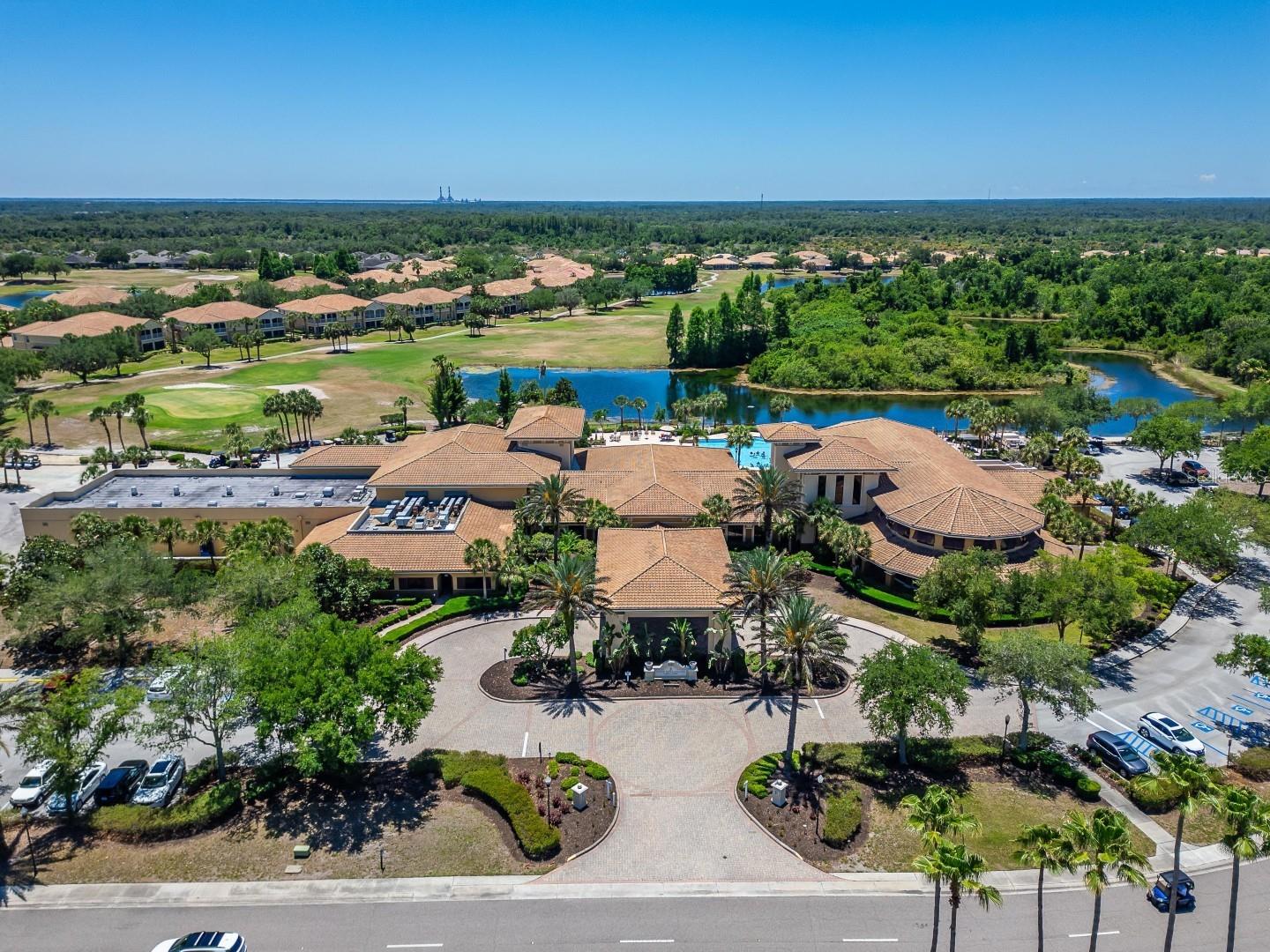1364 EMERALD DUNES DR, SUN CITY CENTER, FL, 33573