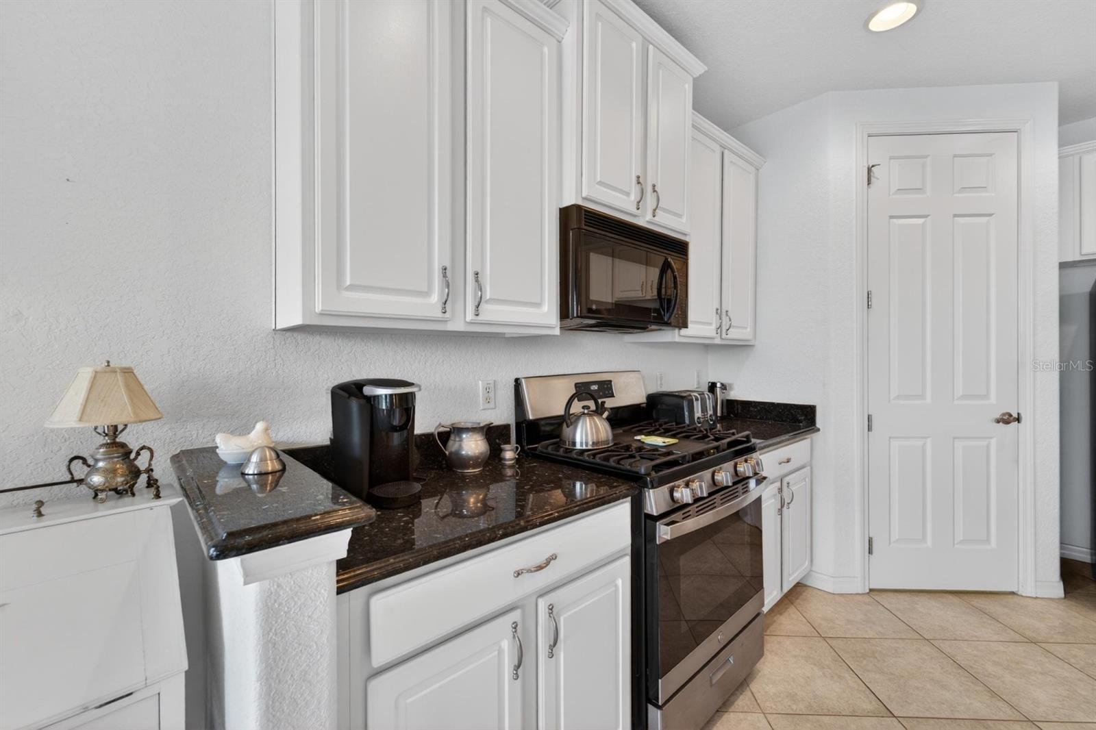 1364 EMERALD DUNES DR, SUN CITY CENTER, FL, 33573