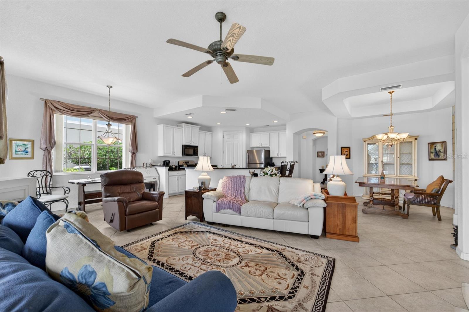 1364 EMERALD DUNES DR, SUN CITY CENTER, FL, 33573