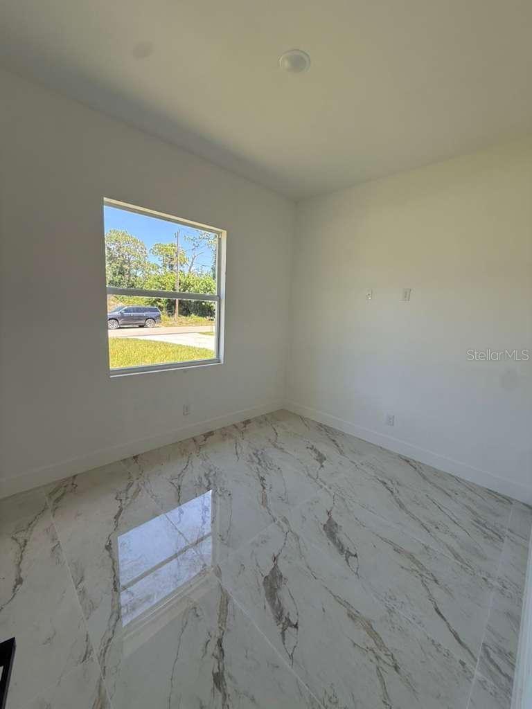 908 WINTERS ST E, LEHIGH ACRES, FL, 33974