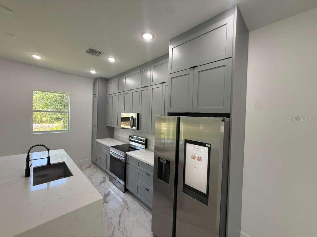 908 WINTERS ST E, LEHIGH ACRES, FL, 33974