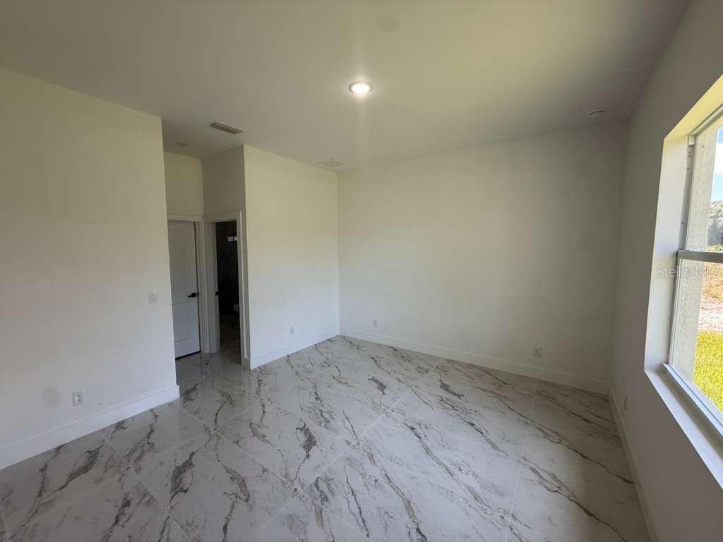 908 WINTERS ST E, LEHIGH ACRES, FL, 33974