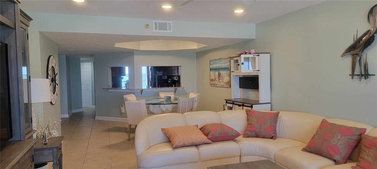 1310 GULF BLVD #6D, CLEARWATER BEACH, FL, 33767