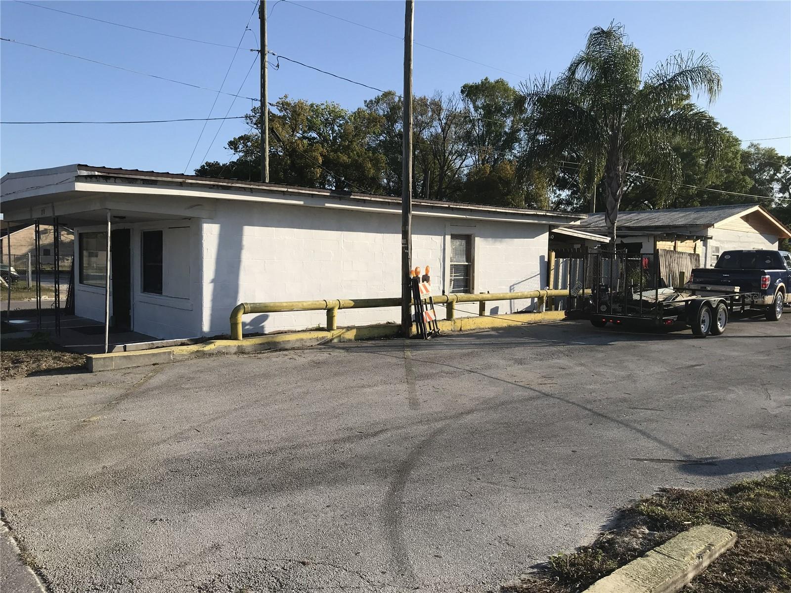 204 SNIVELY AVE, ELOISE, FL, 33880
