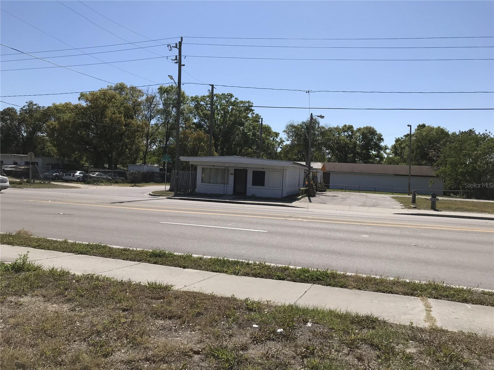 204 SNIVELY AVE, ELOISE, FL, 33880