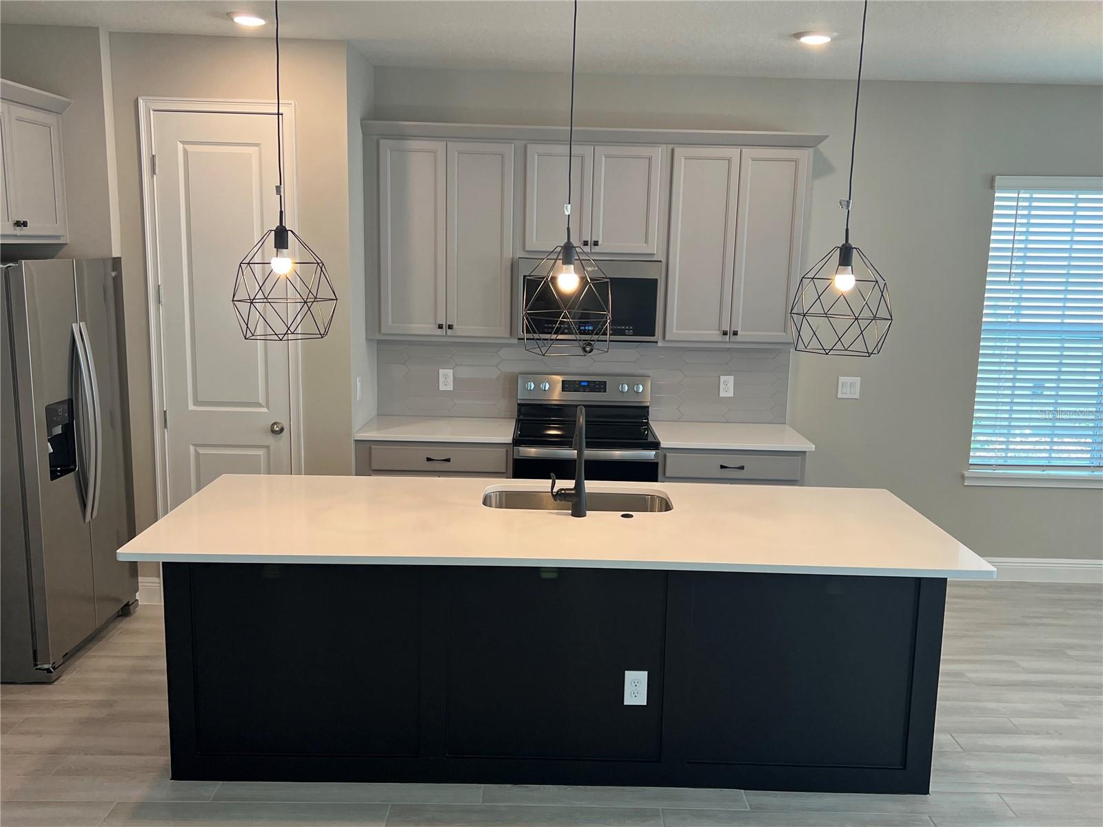 7805 NEMOURS PKWY, ORLANDO, FL, 32827