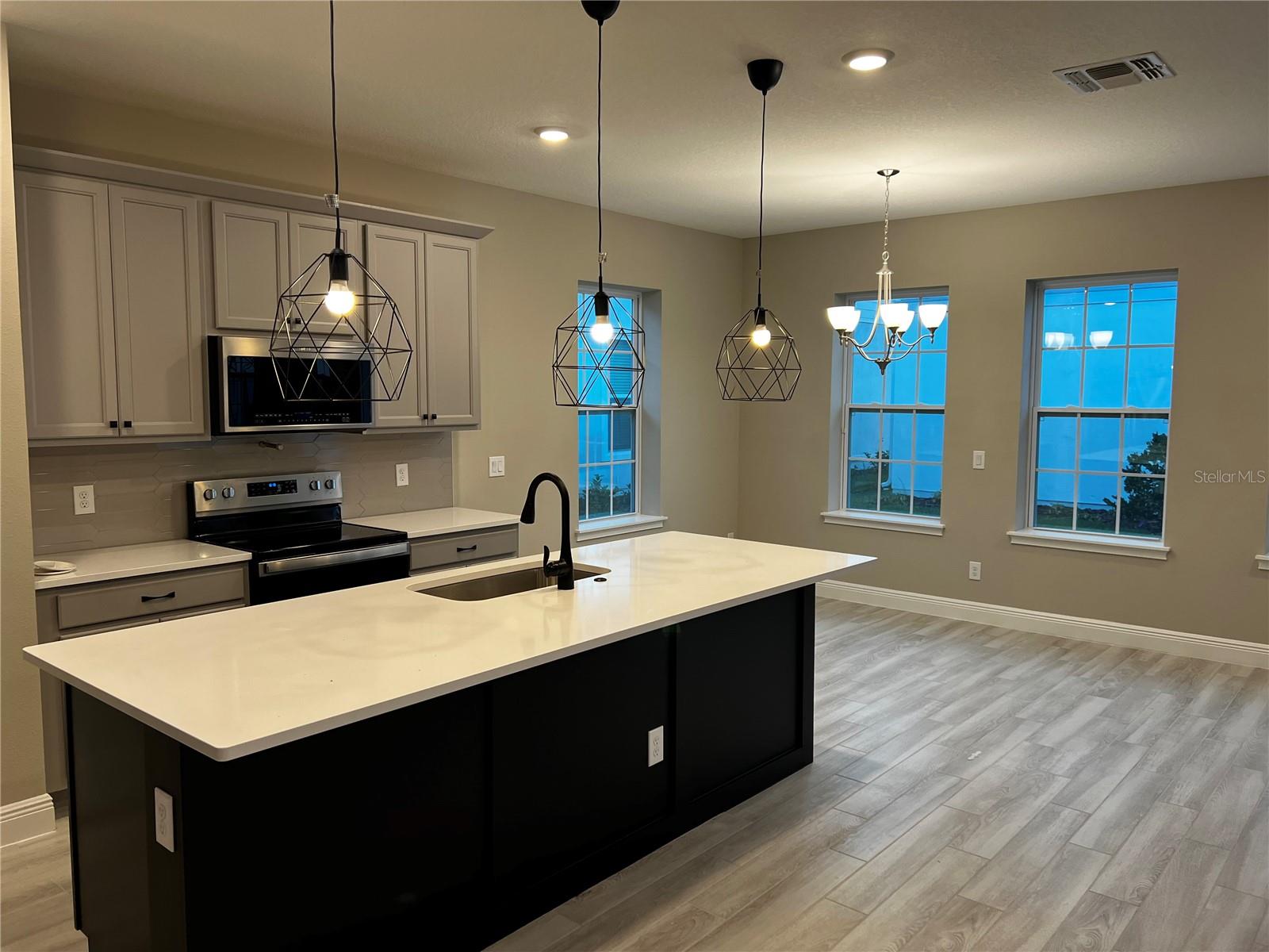 7805 NEMOURS PKWY, ORLANDO, FL, 32827