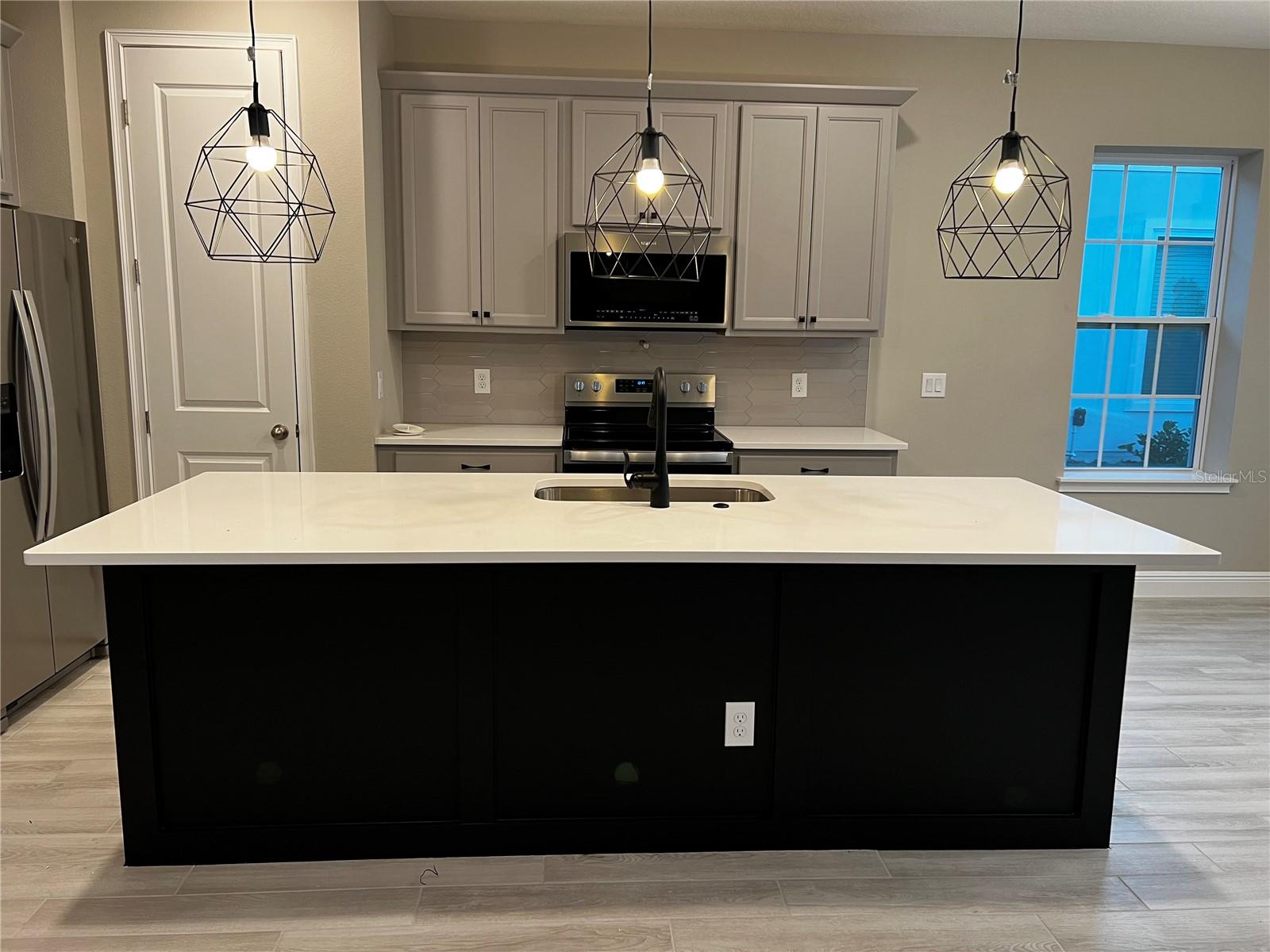 7805 NEMOURS PKWY, ORLANDO, FL, 32827