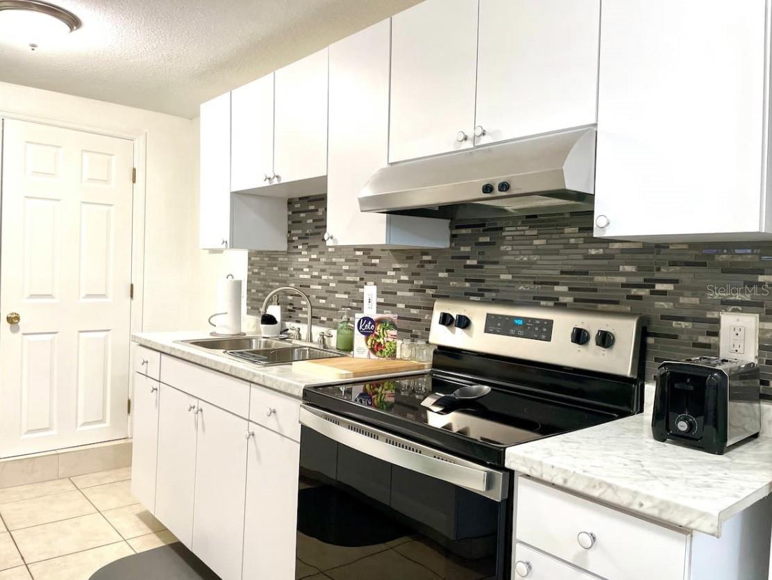 2575 S HIMES AVE #A, TAMPA, FL, 33629