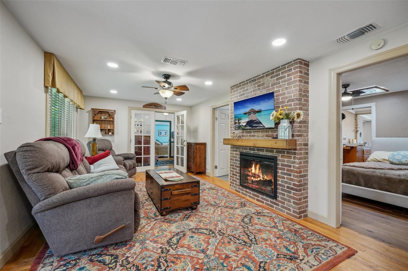 1020 VENETIAN AVE, ORLANDO, FL, 32804