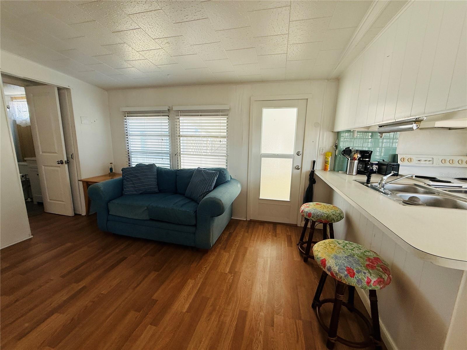 4851 W GANDY BLVD #B3L15, TAMPA, FL, 33611