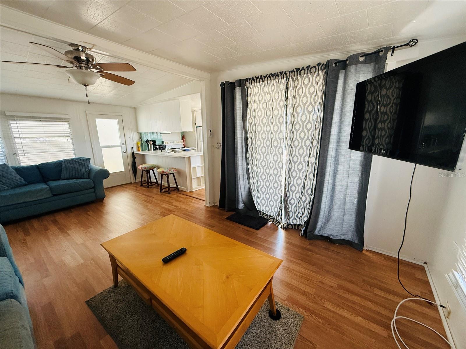 4851 W GANDY BLVD #B3L15, TAMPA, FL, 33611