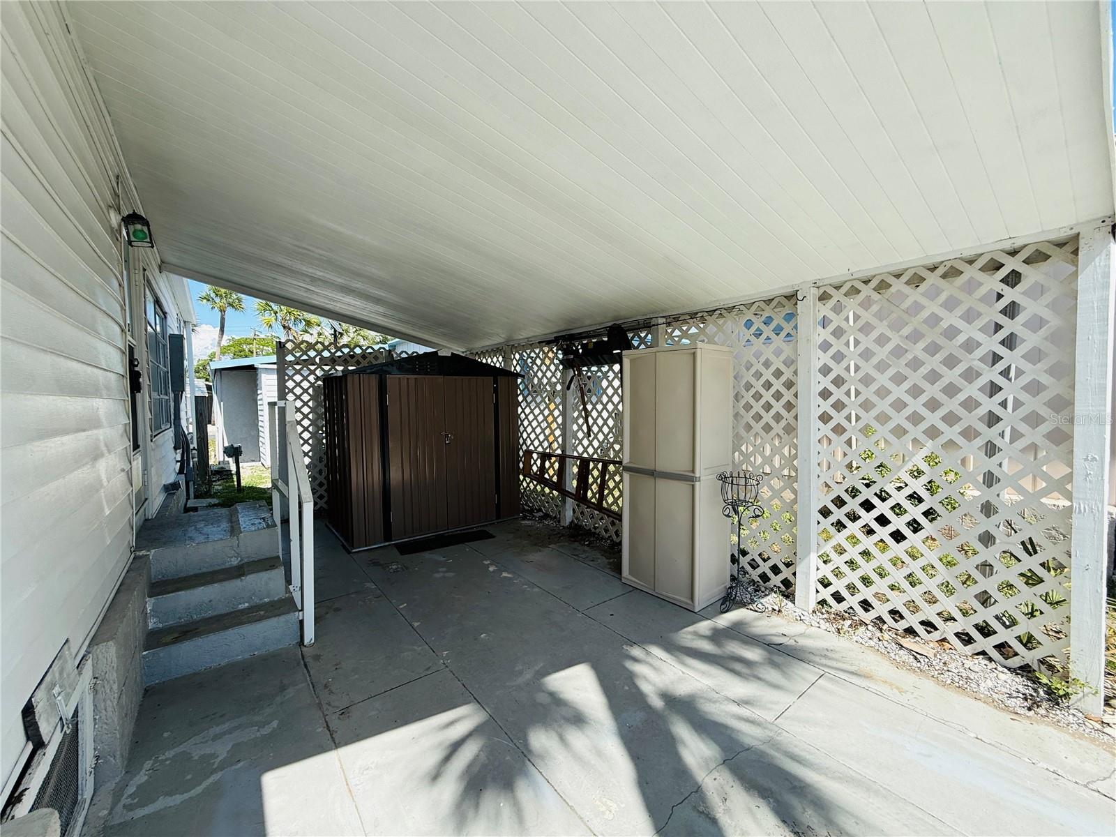 4851 W GANDY BLVD #B3L15, TAMPA, FL, 33611