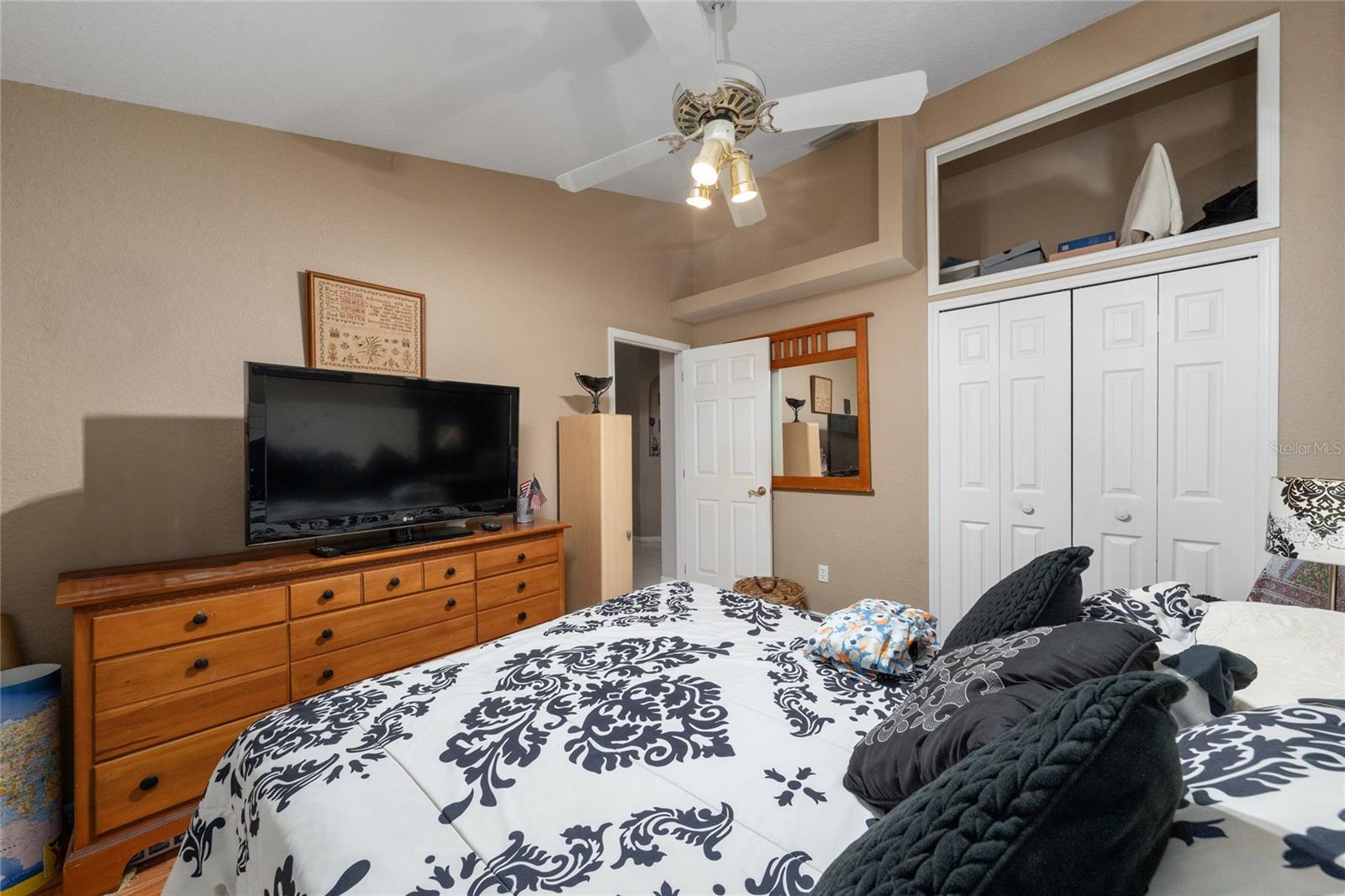 6781 W LIVINGSTON ST, ORLANDO, FL, 32835