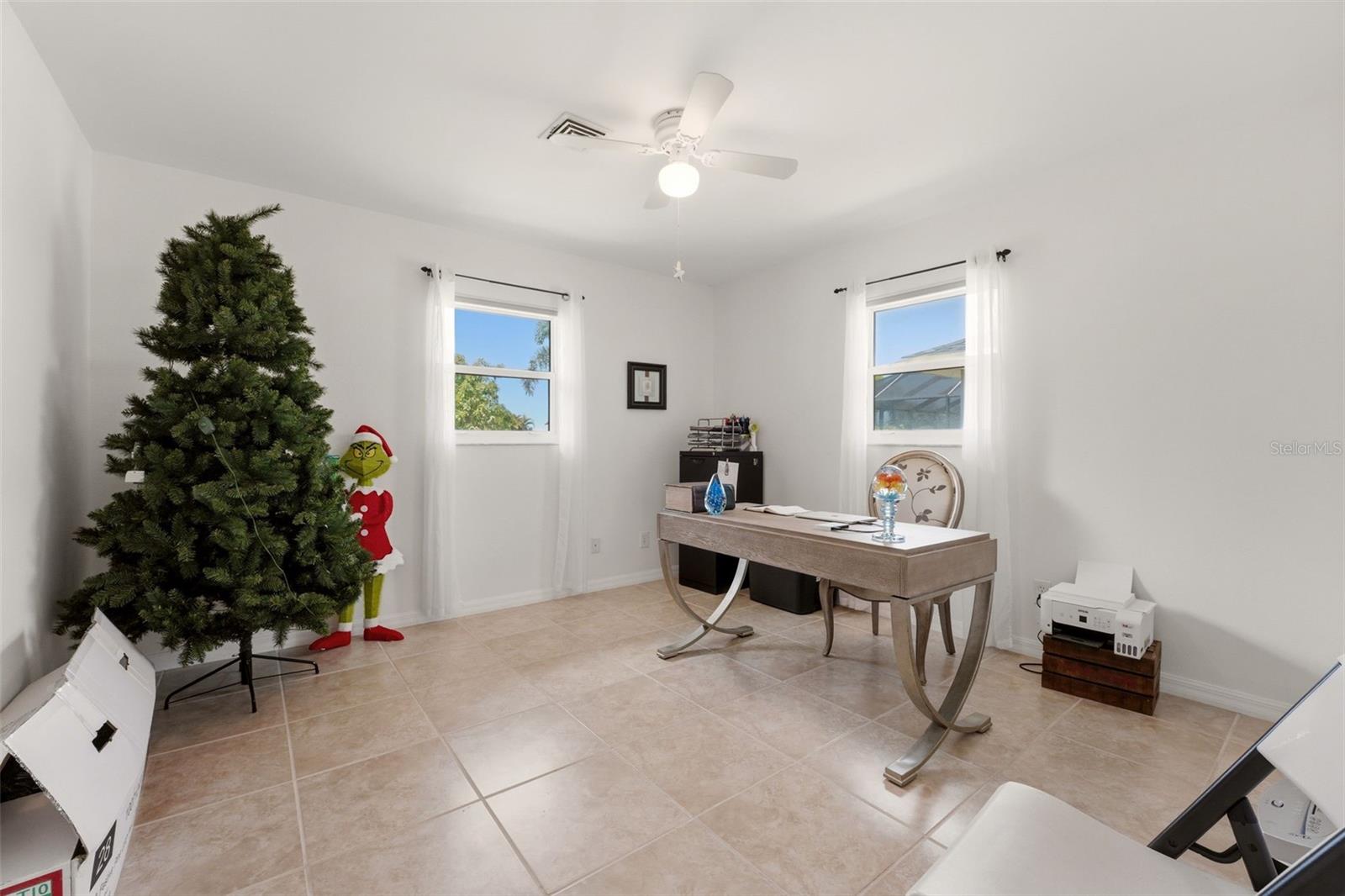 256 MARK TWAIN LN, ROTONDA WEST, FL, 33947