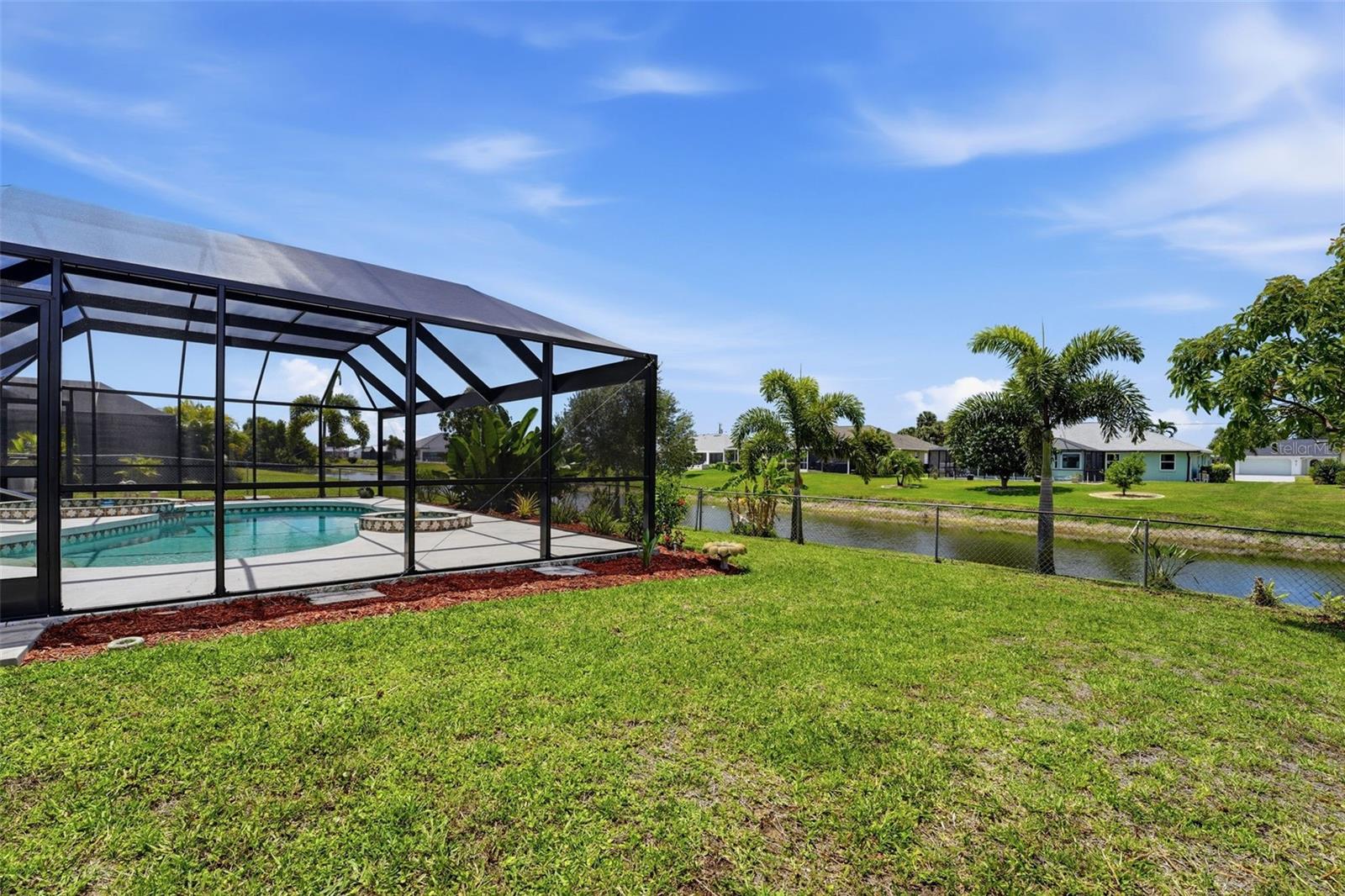 256 MARK TWAIN LN, ROTONDA WEST, FL, 33947