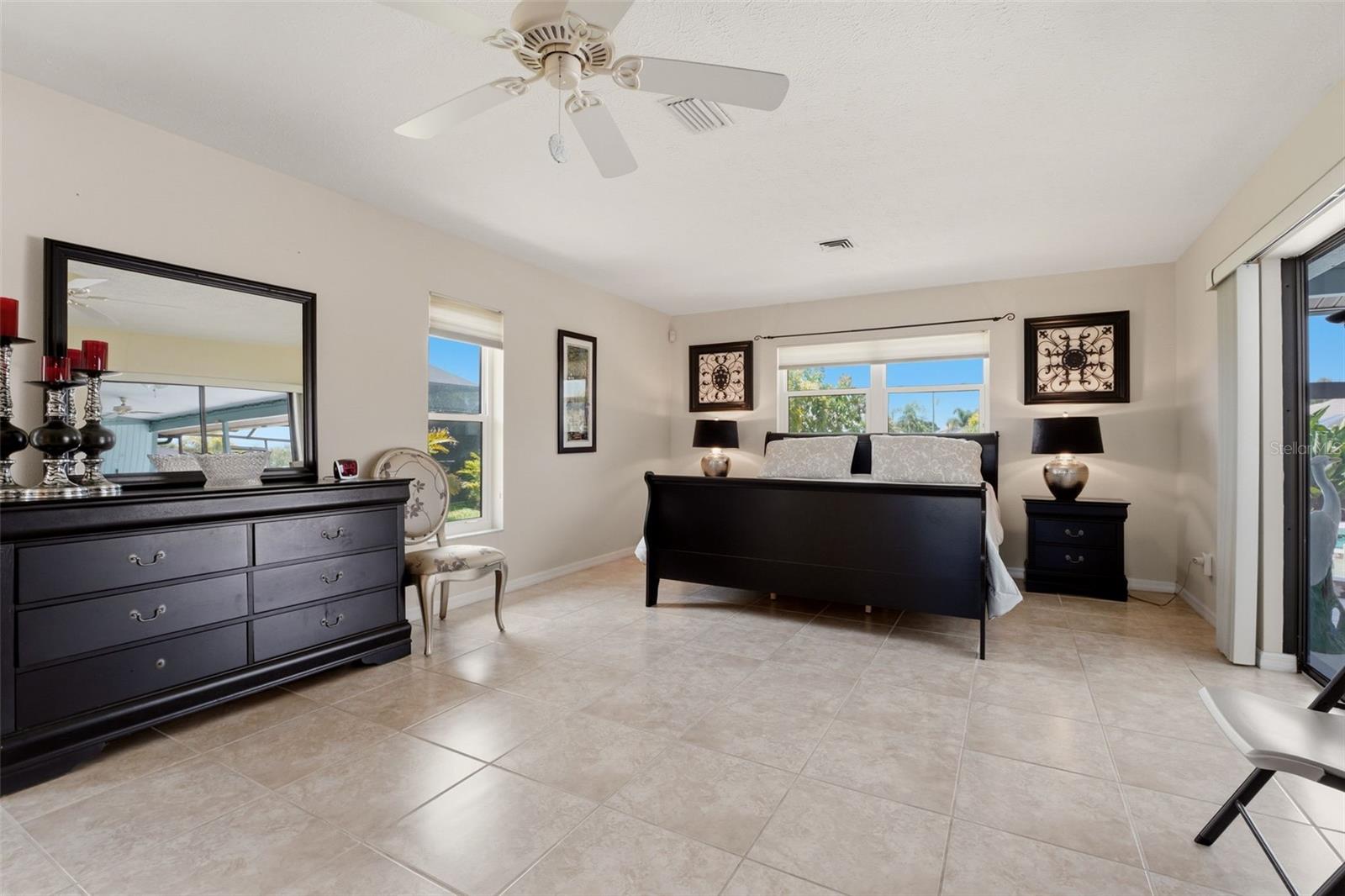 256 MARK TWAIN LN, ROTONDA WEST, FL, 33947