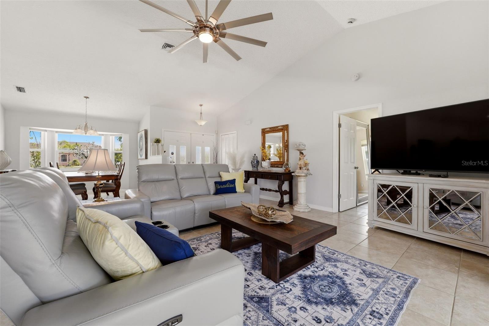 256 MARK TWAIN LN, ROTONDA WEST, FL, 33947