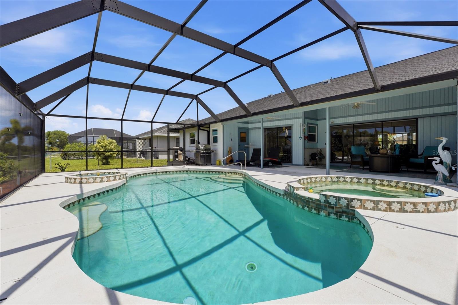 256 MARK TWAIN LN, ROTONDA WEST, FL, 33947
