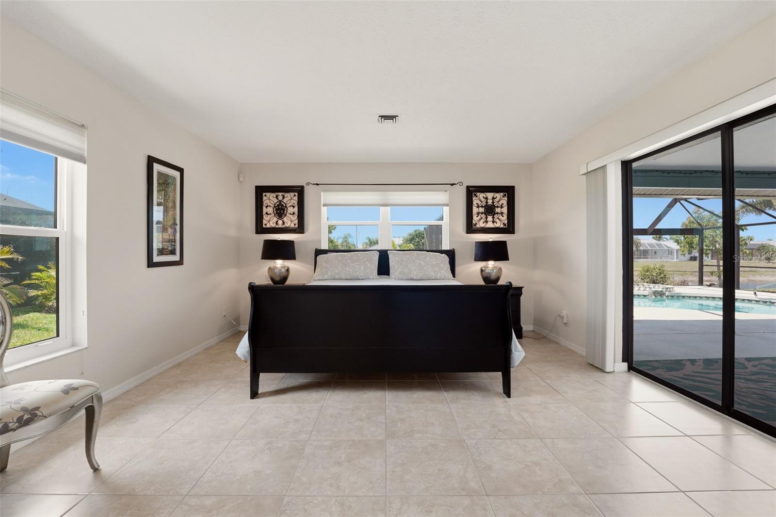 256 MARK TWAIN LN, ROTONDA WEST, FL, 33947