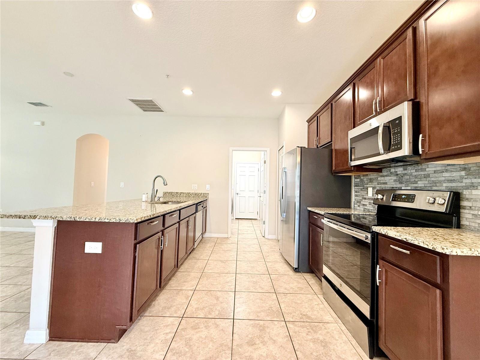2424 SEVEN OAKS DR, ST CLOUD, FL, 34772