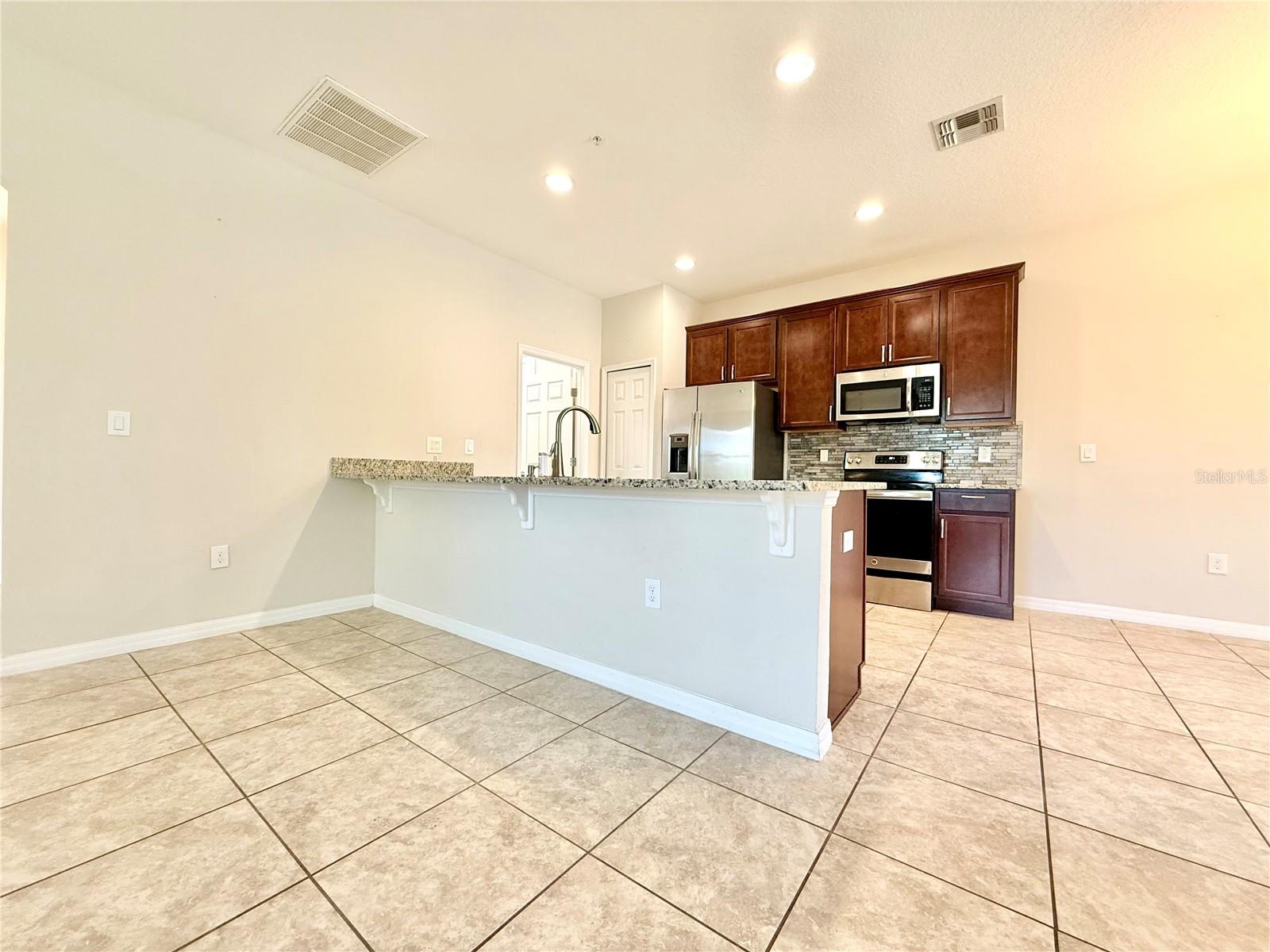 2424 SEVEN OAKS DR, ST CLOUD, FL, 34772