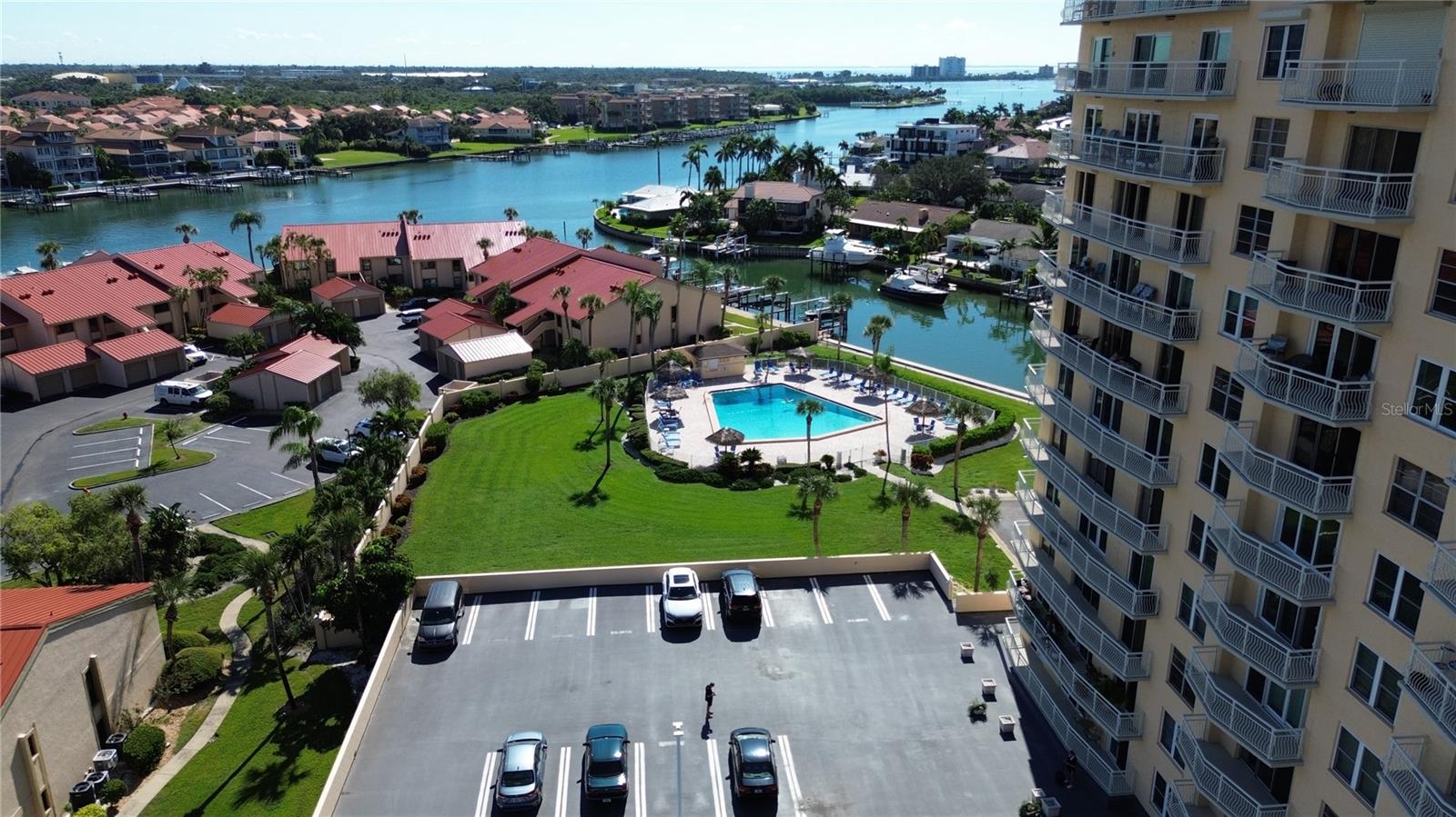 4900 BRITTANY DR S #808, ST PETERSBURG, FL, 33715
