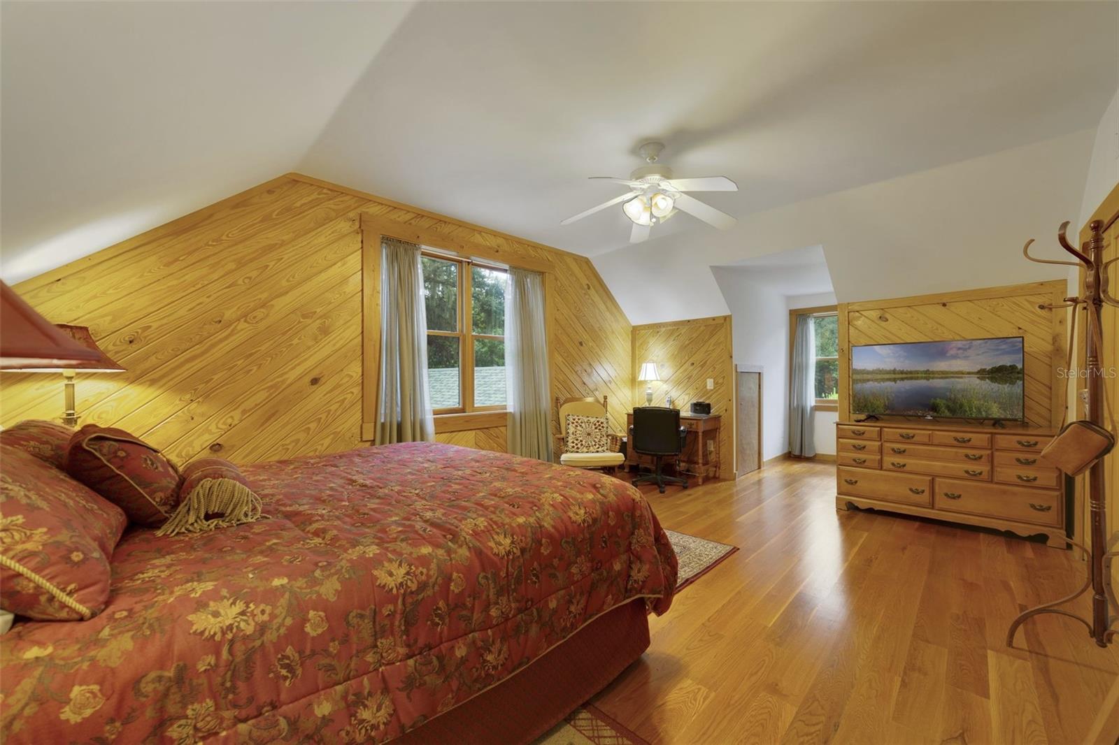 3375 S MELLONVILLE AVE, SANFORD, FL, 32773