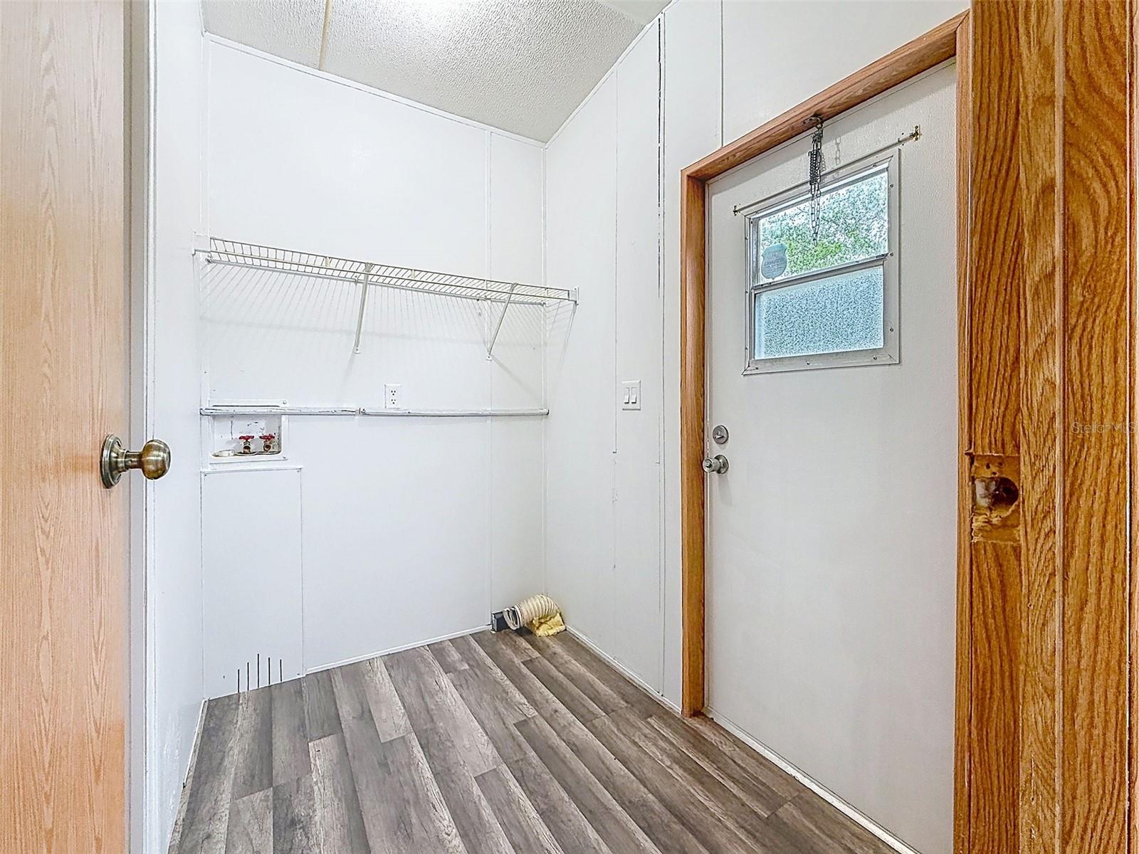 1819 SINCLAIR HILLS RD, LUTZ, FL, 33549