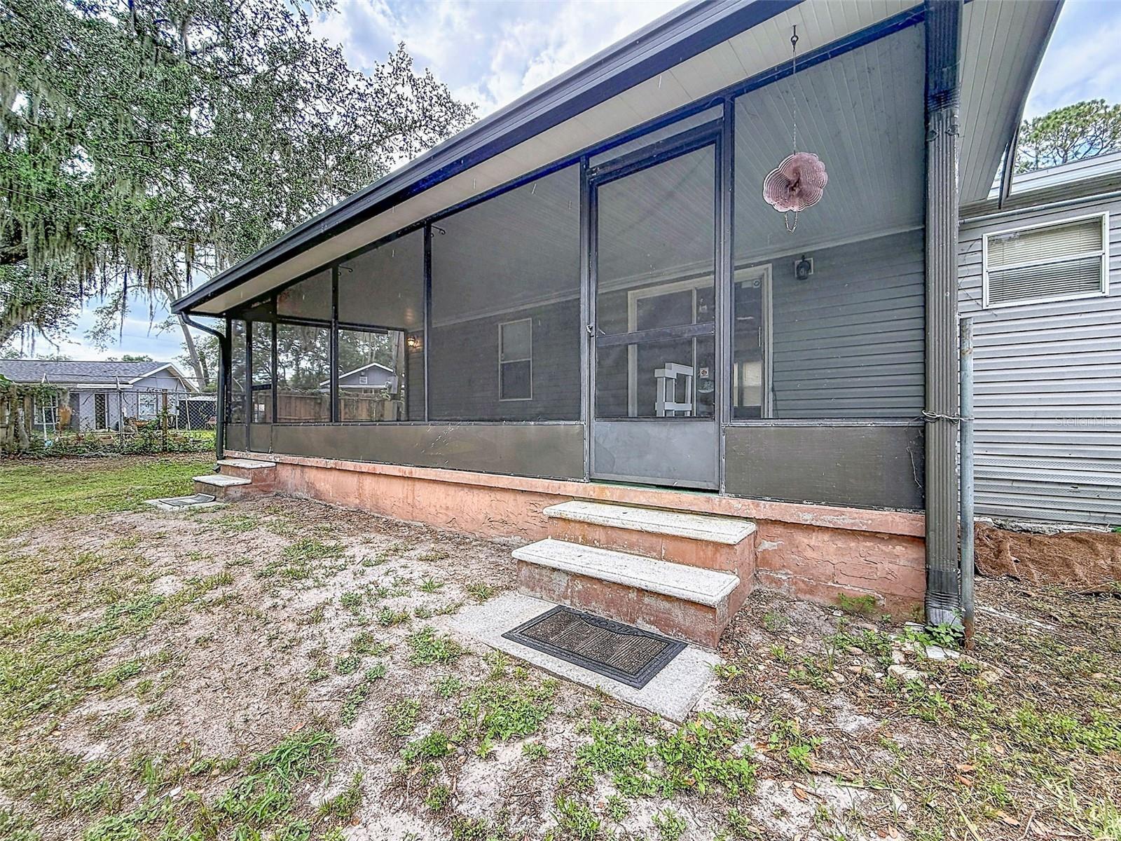 1819 SINCLAIR HILLS RD, LUTZ, FL, 33549