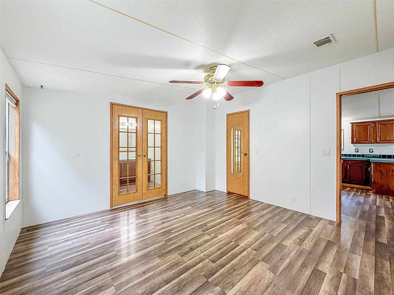 1819 SINCLAIR HILLS RD, LUTZ, FL, 33549