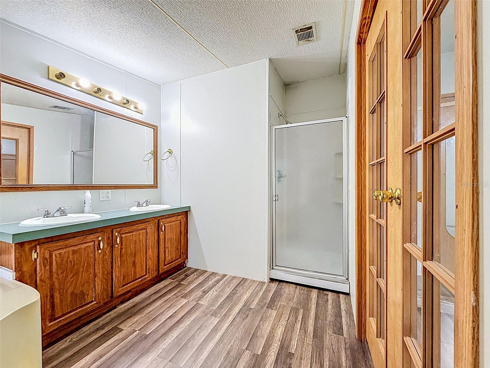 1819 SINCLAIR HILLS RD, LUTZ, FL, 33549