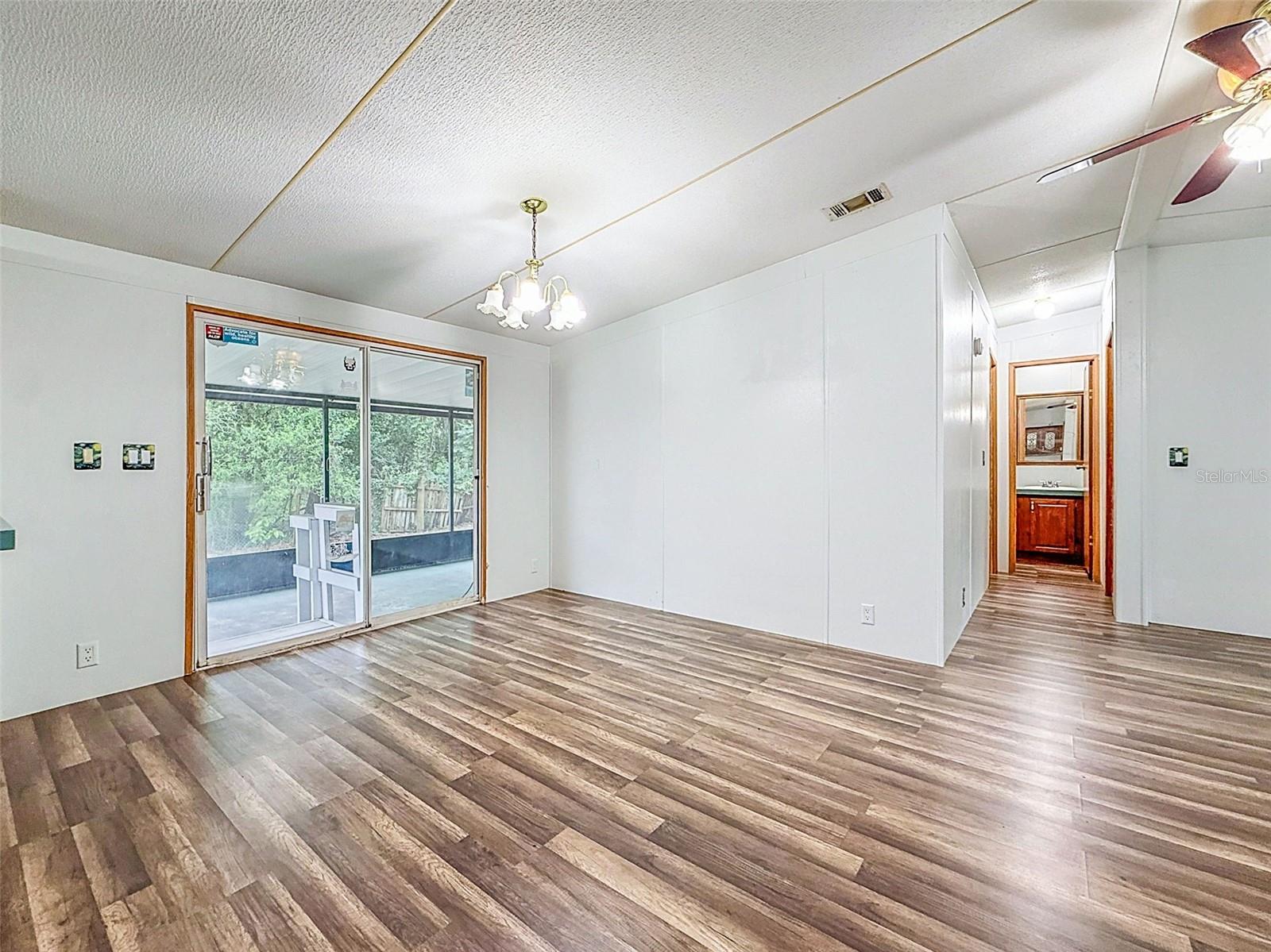 1819 SINCLAIR HILLS RD, LUTZ, FL, 33549