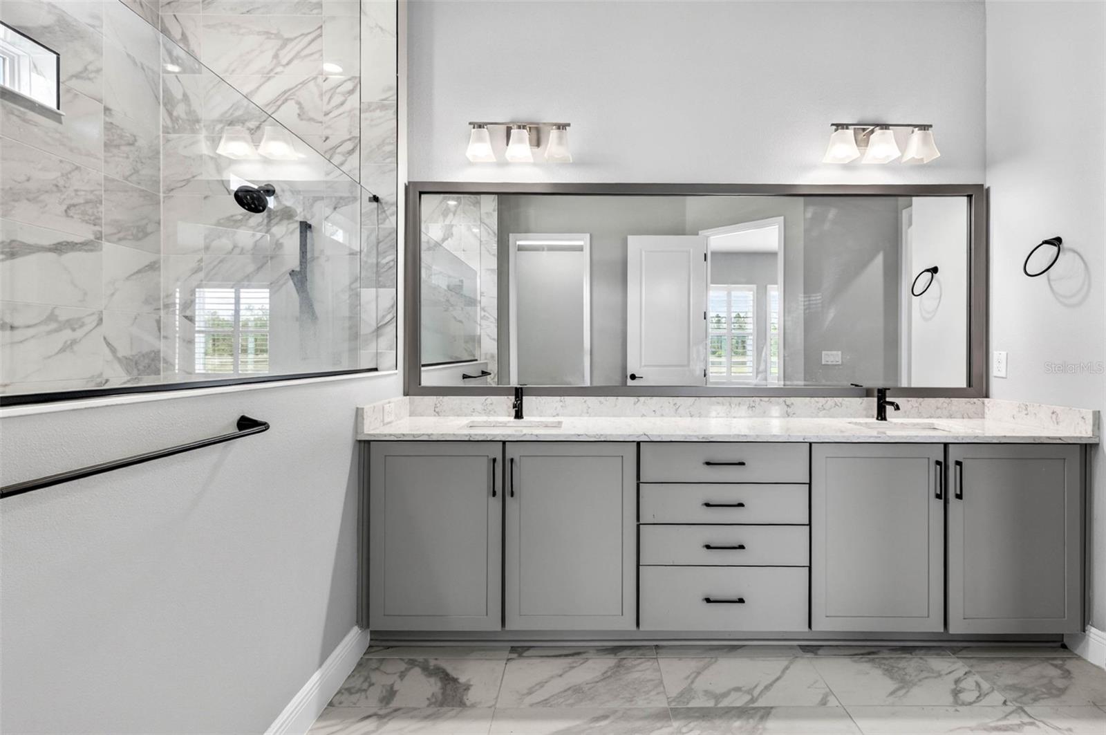 16181 NOVEMBER RAIN CT, LAND O LAKES, FL, 34638