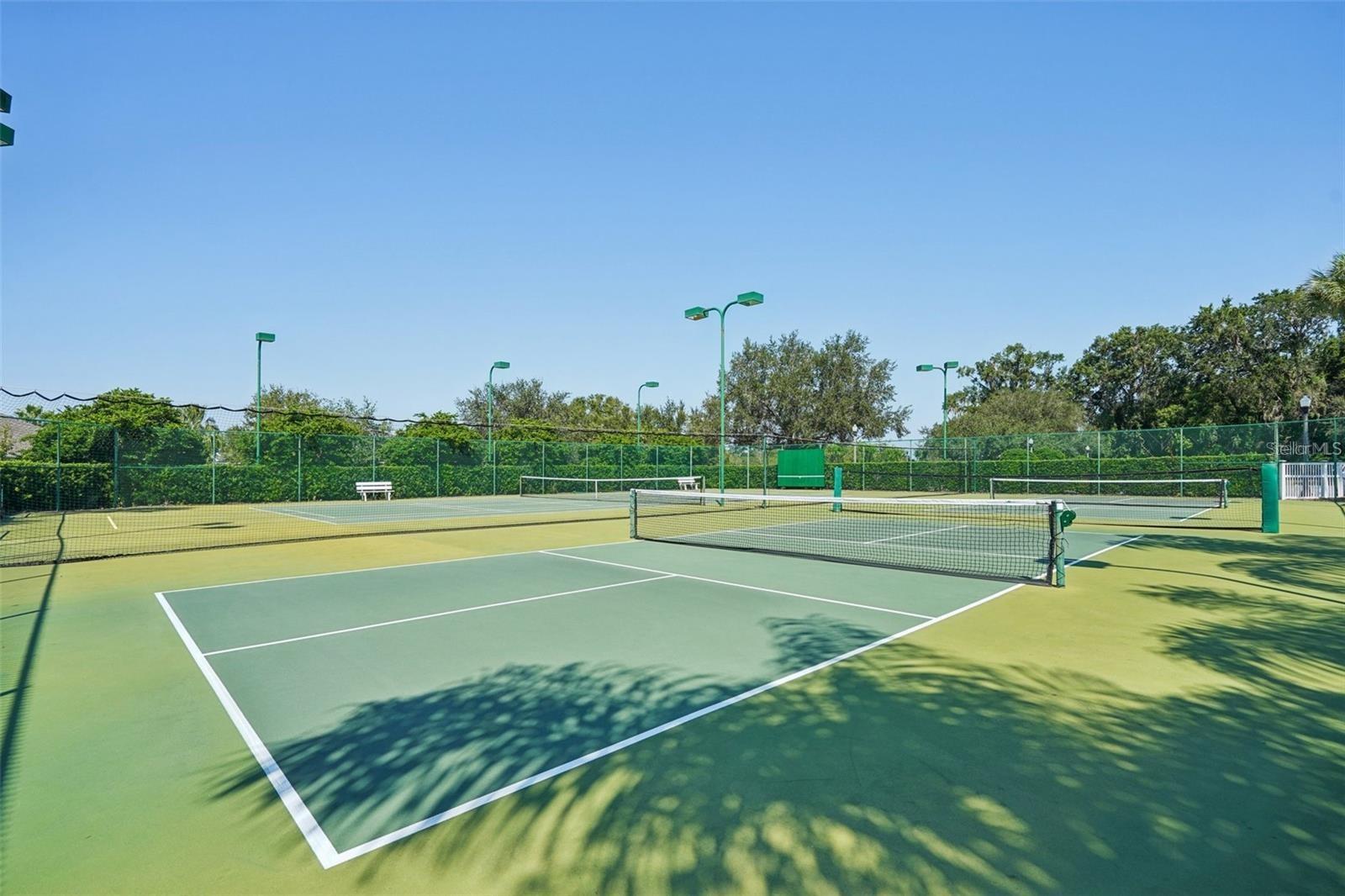 10199 MAINSAIL DR, OXFORD, FL, 34484