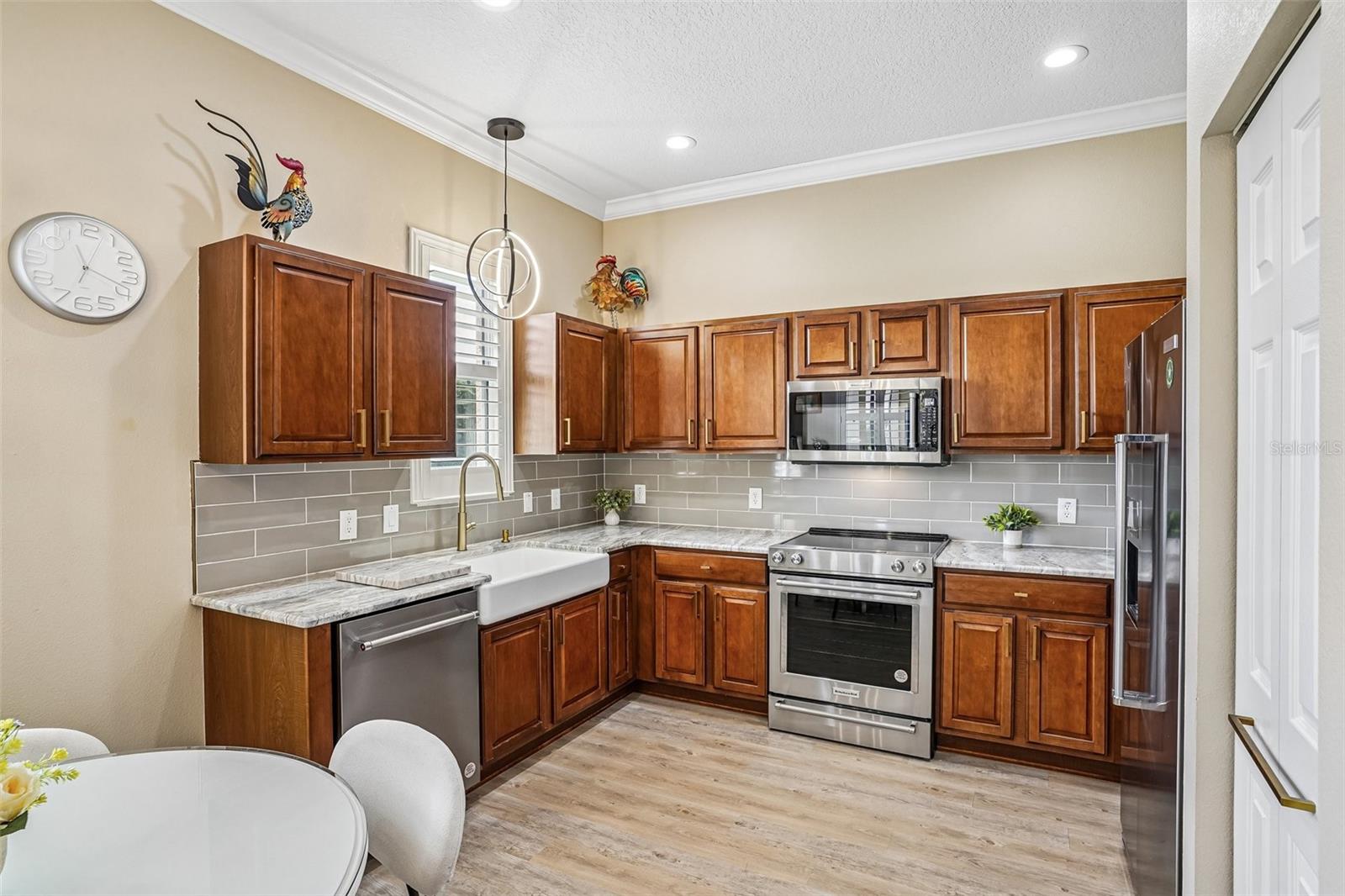 10199 MAINSAIL DR, OXFORD, FL, 34484