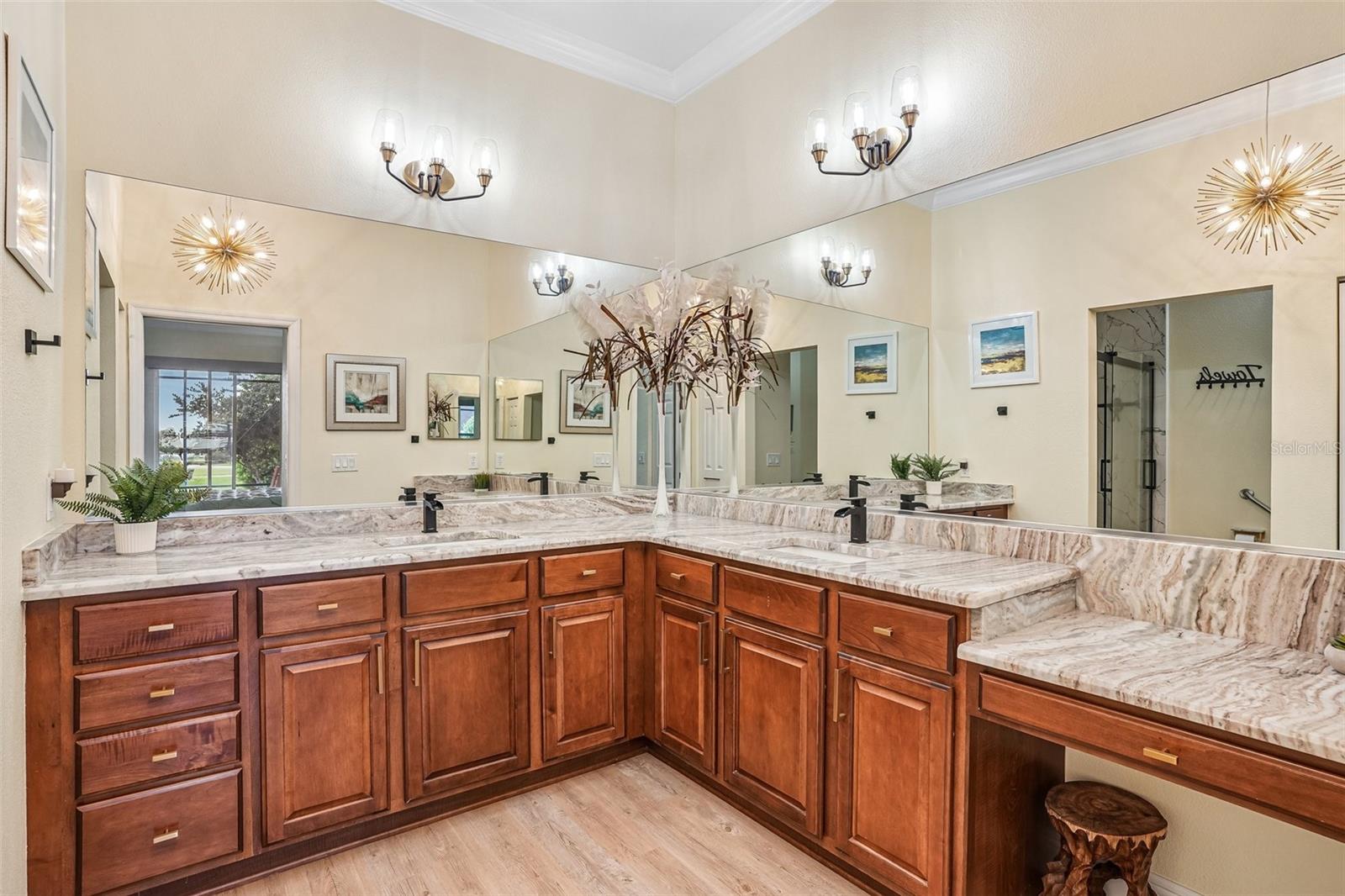 10199 MAINSAIL DR, OXFORD, FL, 34484