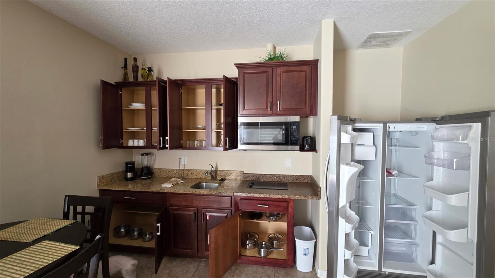 1898 RUSTIC FALLS DR, KISSIMMEE, FL, 34744
