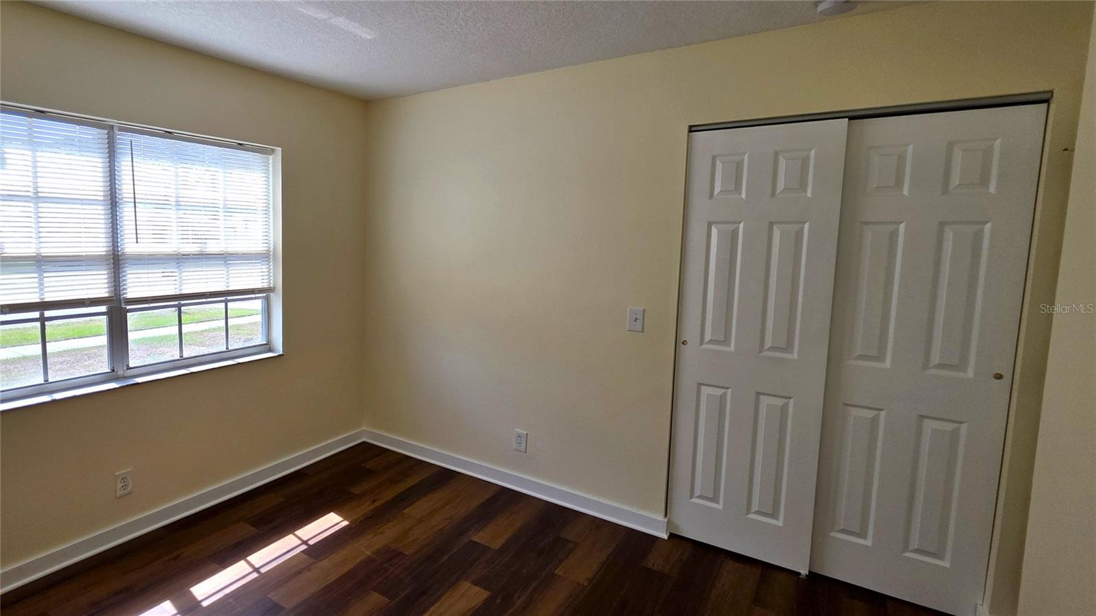 2417 WISHING WELL CIR, TAMPA, FL, 33619