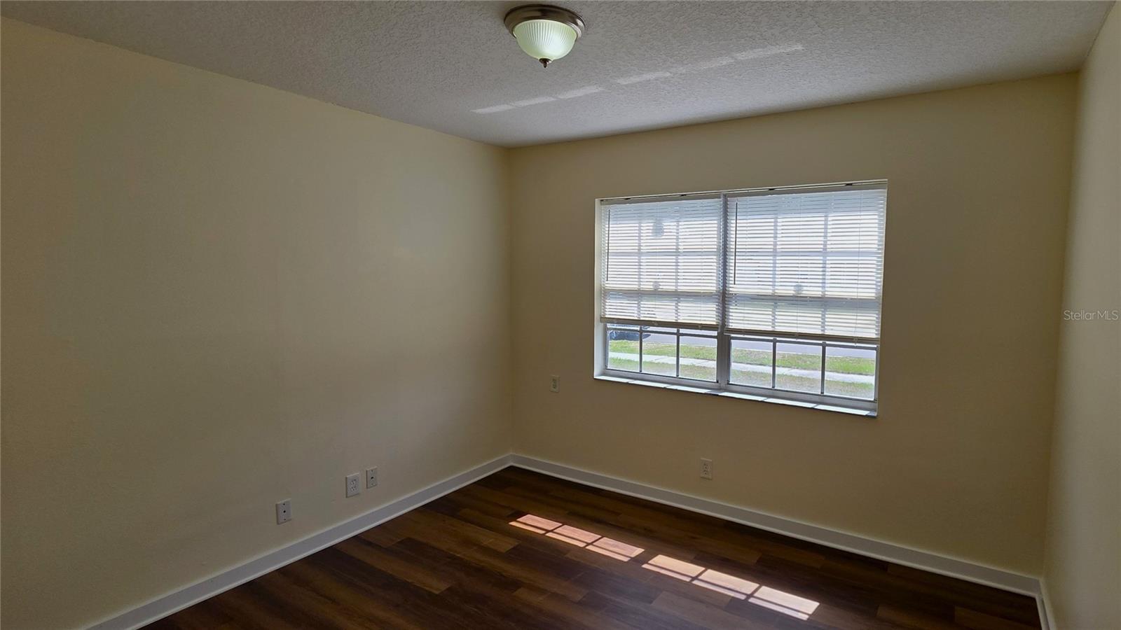2417 WISHING WELL CIR, TAMPA, FL, 33619