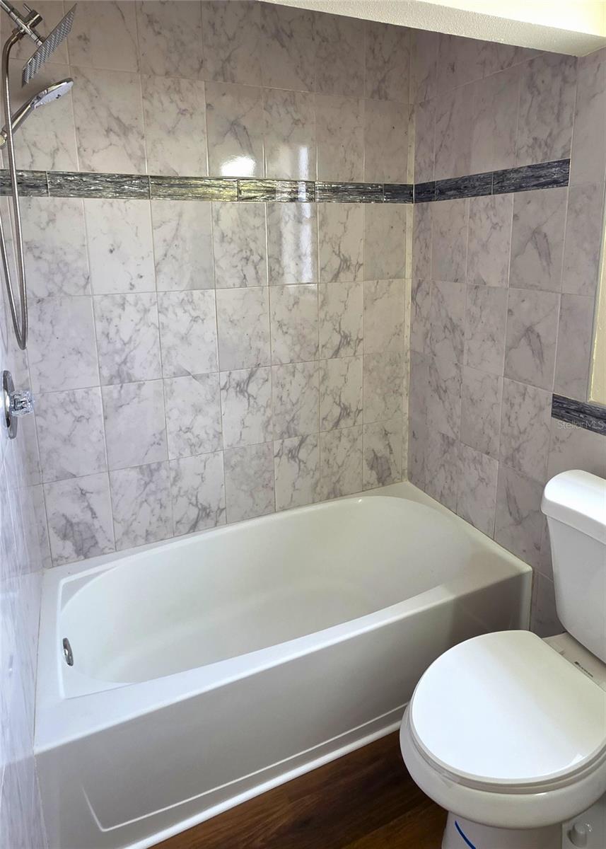 2417 WISHING WELL CIR, TAMPA, FL, 33619