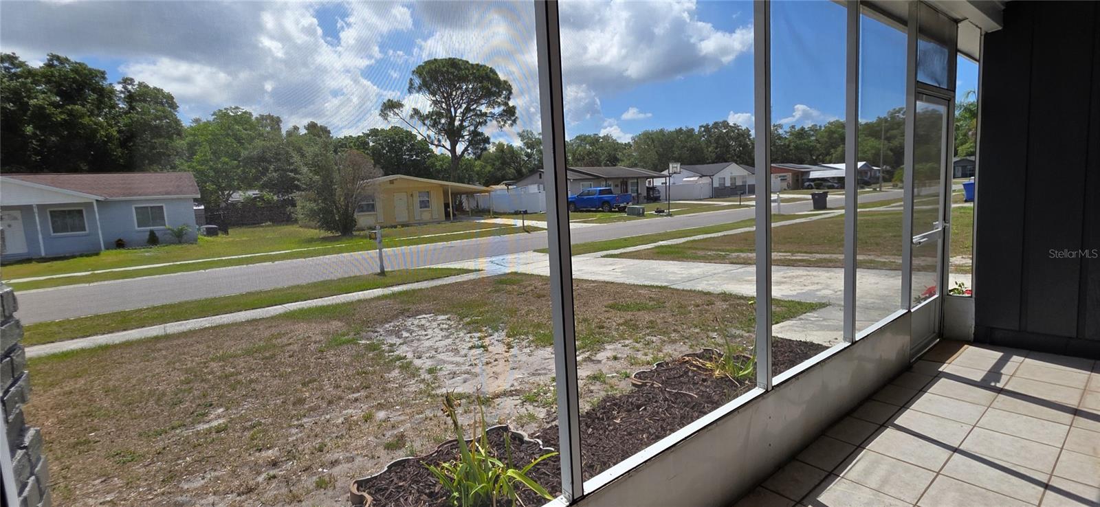 2417 WISHING WELL CIR, TAMPA, FL, 33619
